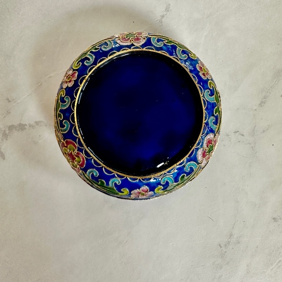Stunning vintage cloisonné floral trinket box - Picture 4 of 7